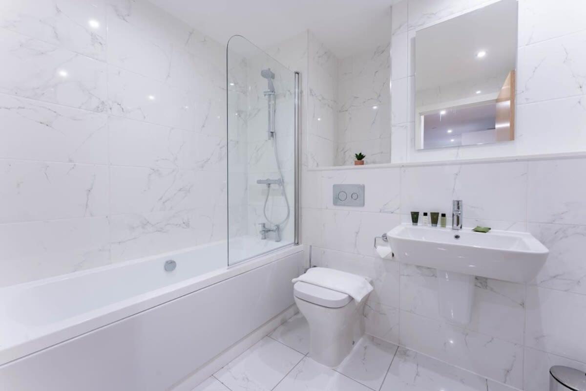 Lovely 1 Bedroom Apartment In Central Location Бірмінгем Екстер'єр фото